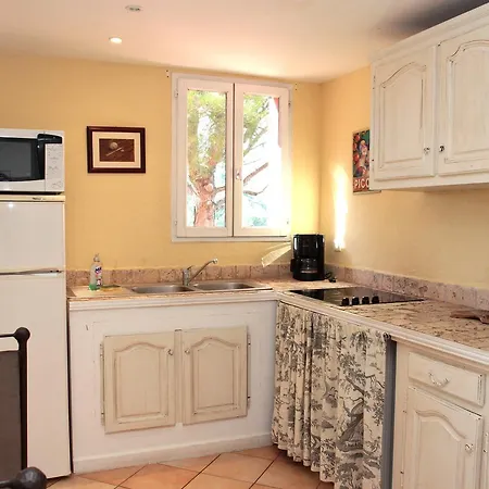 La Garrigue Bed & Breakfast