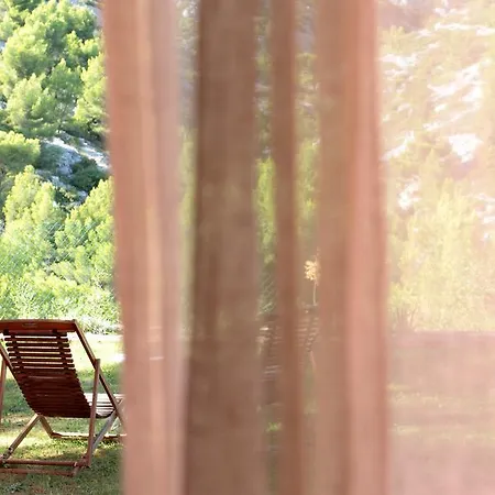 Bed & Breakfast La Garrigue Cassis