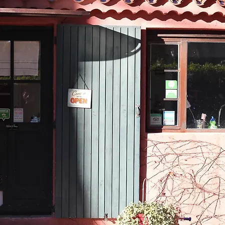 La Garrigue Bed & Breakfast Cassis